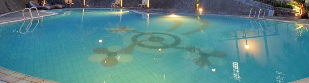 Grand Eska Hotel & Suites Batam Nagoya Eksteriør bilde