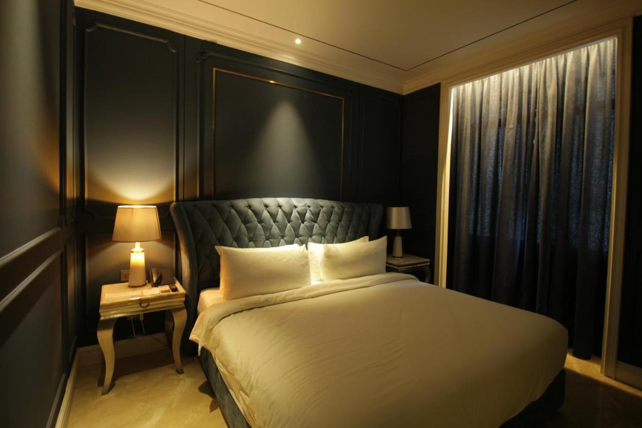 Grand Eska Hotel & Suites Batam Nagoya Eksteriør bilde