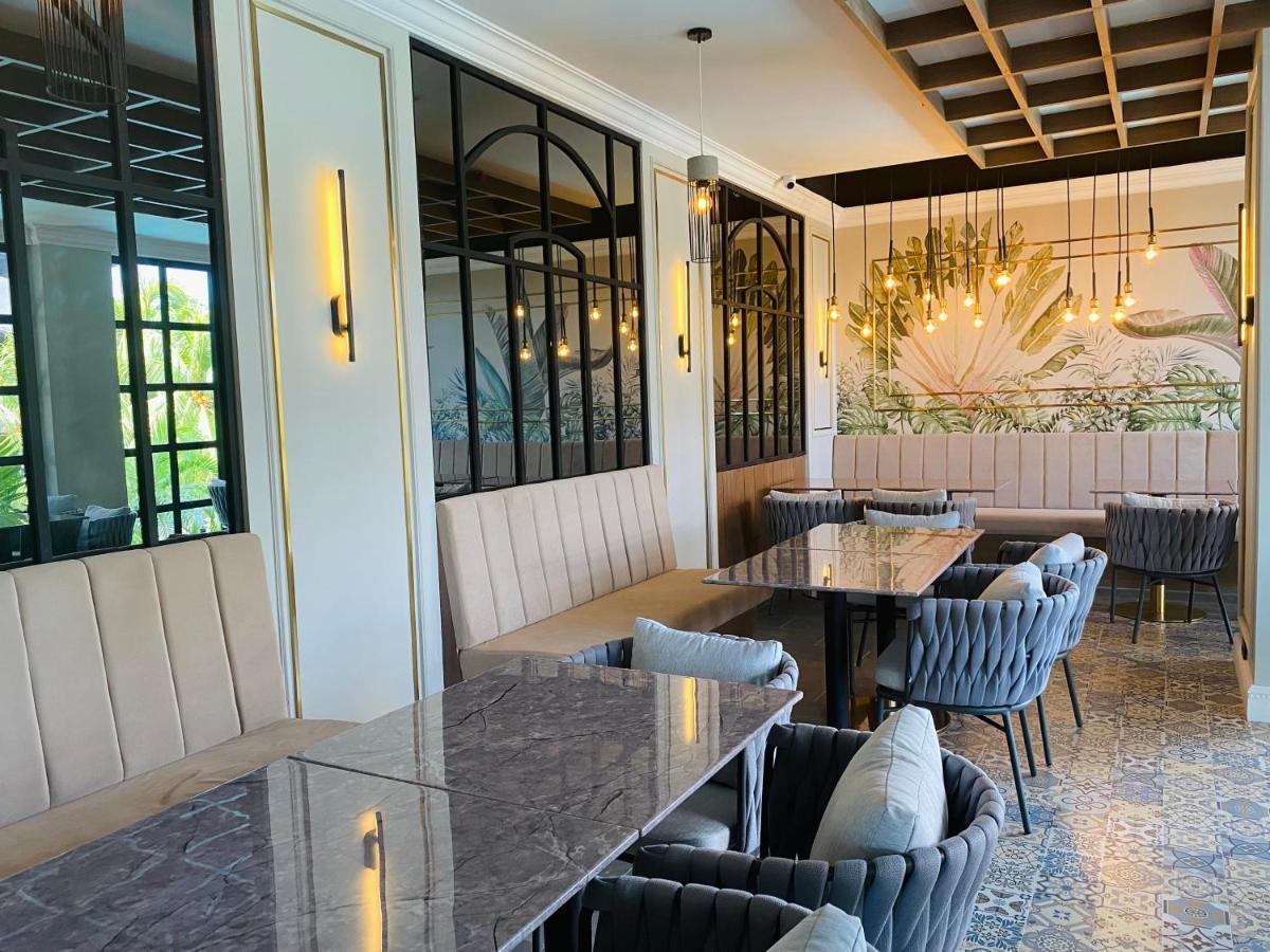 Grand Eska Hotel & Suites Batam Nagoya Eksteriør bilde