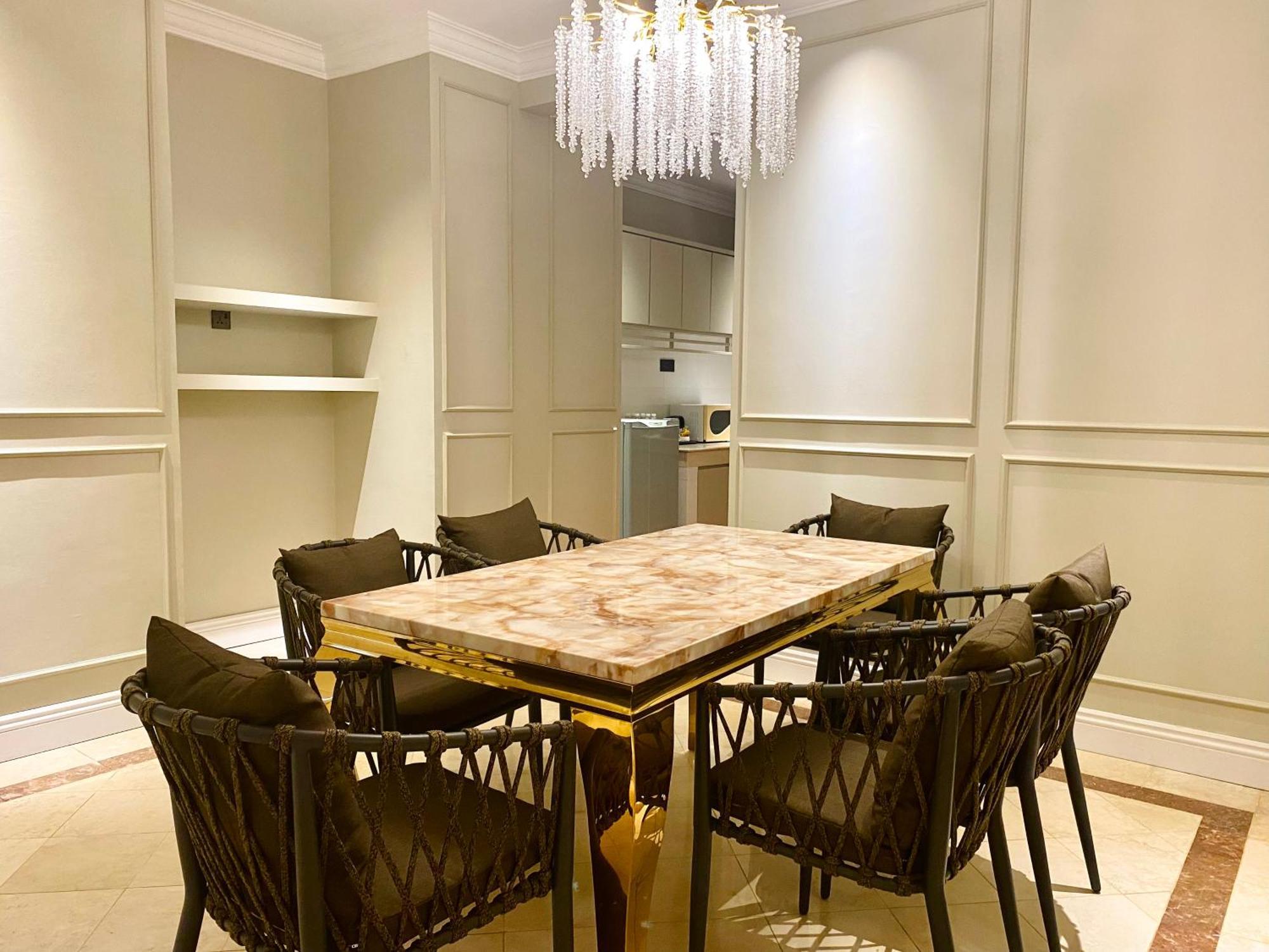 Grand Eska Hotel & Suites Batam Nagoya Eksteriør bilde