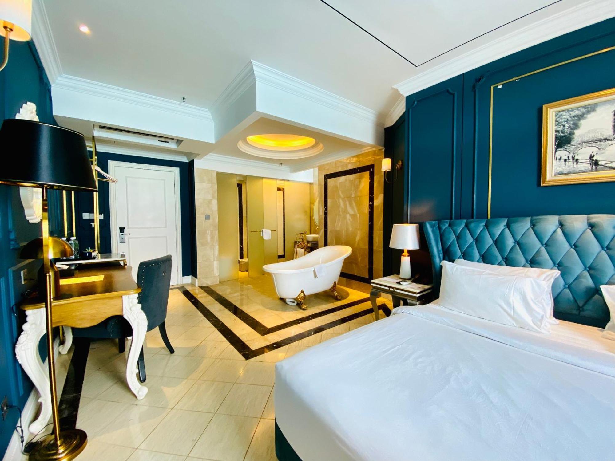 Grand Eska Hotel & Suites Batam Nagoya Eksteriør bilde