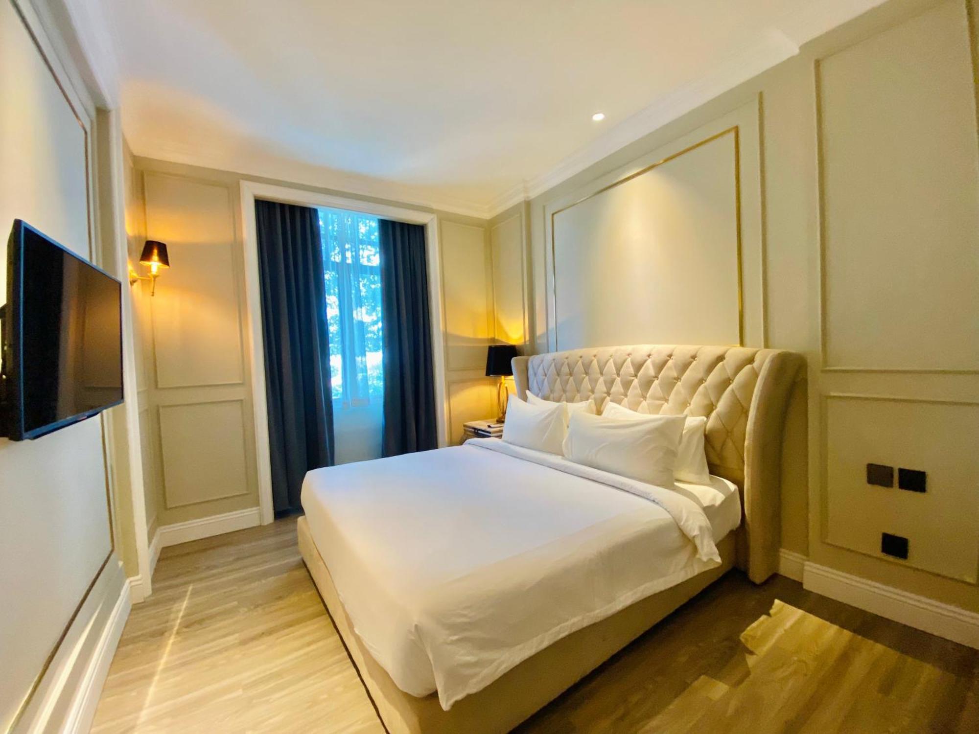 Grand Eska Hotel & Suites Batam Nagoya Eksteriør bilde